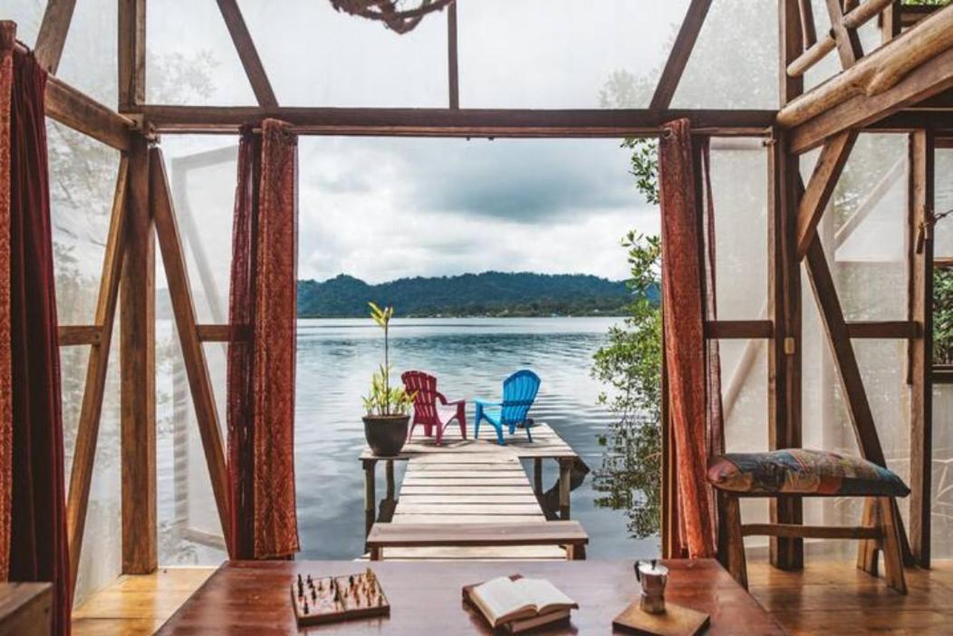 Cocovivo Hotel Bocas Town Bagian luar foto
